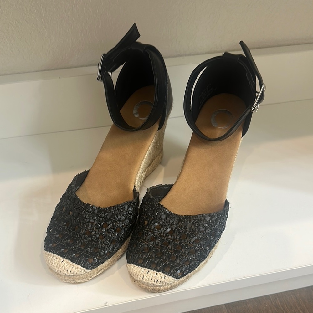 Tan and Black Espadrille Sandals with Ankle Strap